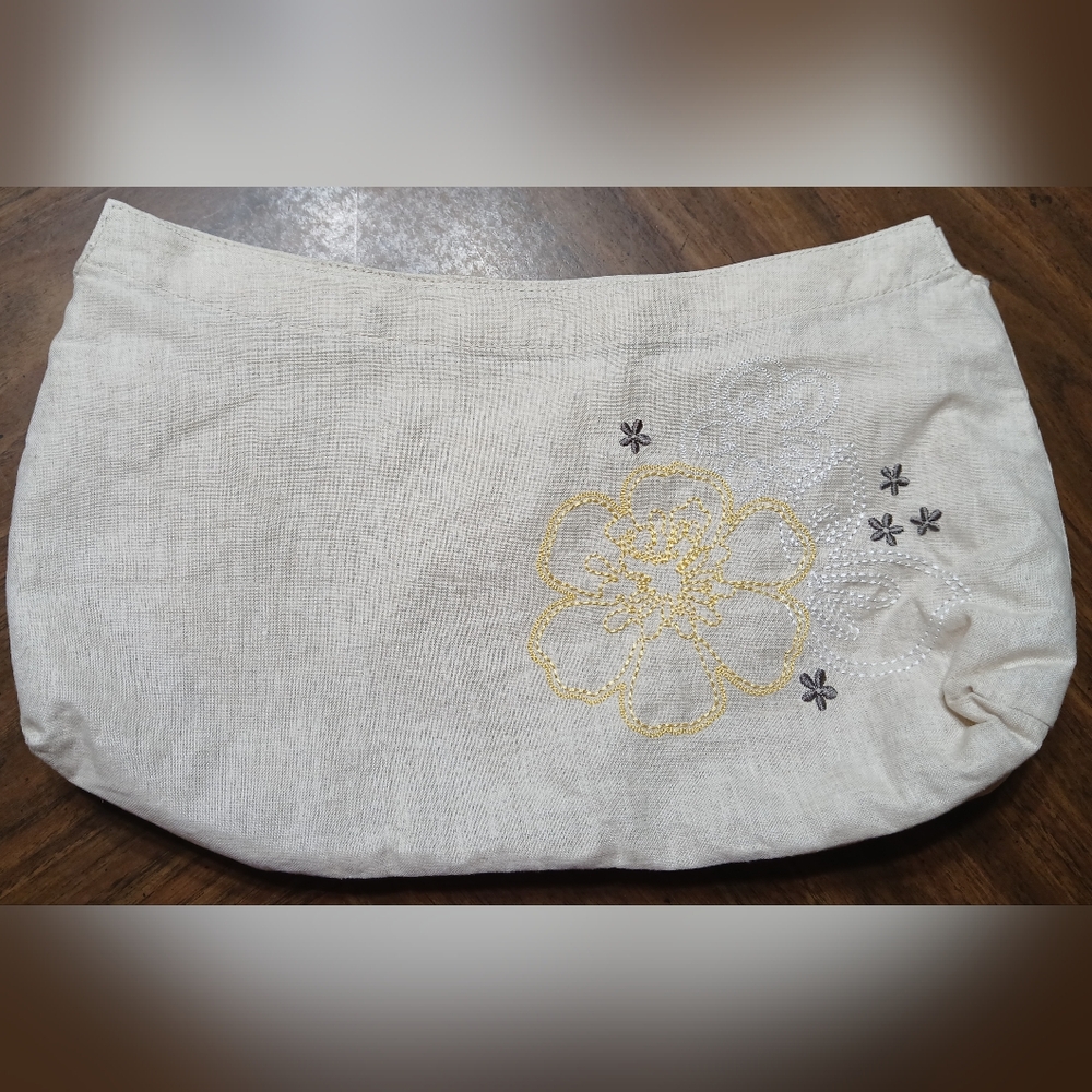 Thirty-One Cream Floral Embroided Purse Skirt